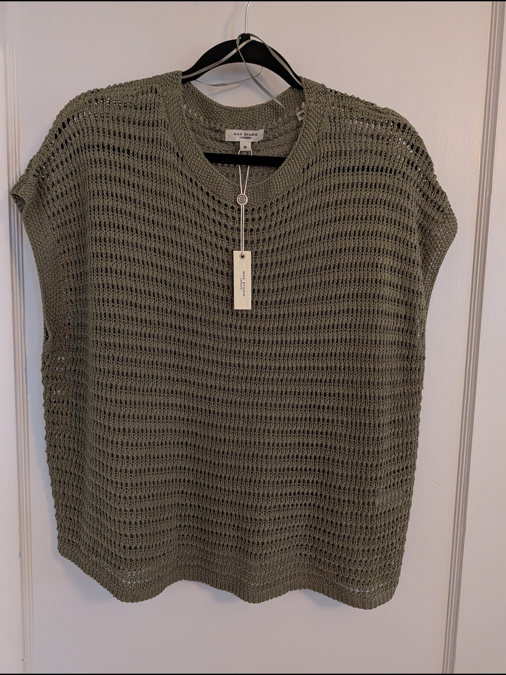 Max Studio Open-Weave Knit Top in New Green